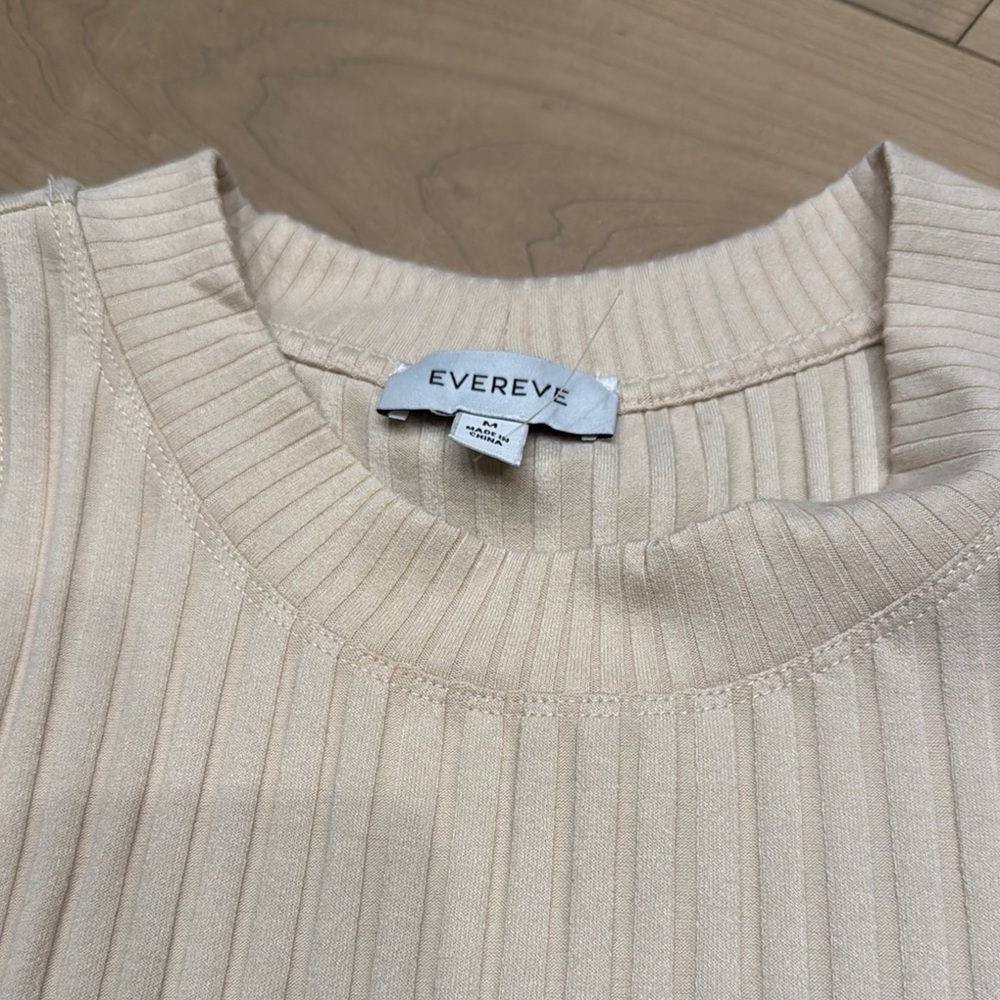 Evereve Cream Ribbed Sleeveless Tank Top - Picture 2 of 4